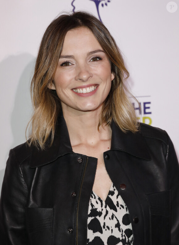 Isabelle Ithurburu - Photocall du XVème gala pour la Fondation Recherche Alzheimer à l'Olympia à Paris le 14 mars 2022. Sous la direction artistique de P. Souchon, des grands noms de la chanson française se mobilisent autour d'un concert sur le thème " 2 générations chantent pour la 3ème". L'intégralité des bénéfices de cette soirée servira à financer la recherche sur la maladie d'Alzheimer. © Photo Marc Ausset-Lacroix/Bestimage