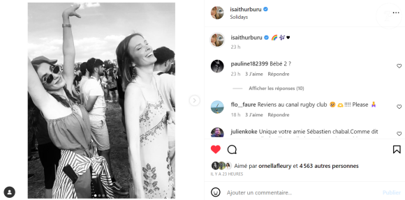 En cause : une série de clichés publiés ce week-end, sur lesquels elle pose avec des amis à Solidays en petite robe d'été.
Isabelle Ithurbu sur Instagram.