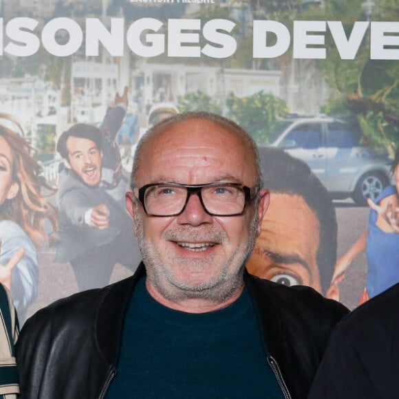 Tarek Boudali, Olivier Baroux (réalisateur), Artus (Victor-Artus Solaro) - Avant-première du film "Menteur" à l'UGC Bercy à Paris le 27 juin 2022. © Christophe Clovis / Bestimage