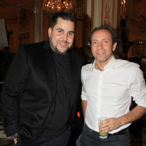 Artus, Philippe Candeloro - Soirée de lancement du film de l'association "Coucou Nous Voilou" à l'hôtel Le Meurice à Paris le 18 novembre 2019. © Philippe Baldini/Bestimage