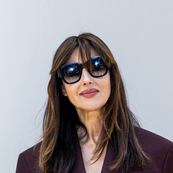 Monica Bellucci au photocall du défilé Jacquemus collection "Le chouchou" automne-hiver 2023/2024, même si la marque est désormais déconnectée du traditionnel calendrier de la mode et livre des collections qui ne sont plus liées aux saisons, au château de Versailles, France, le 26 juin 2023. © Olivier Borde/Bestimage