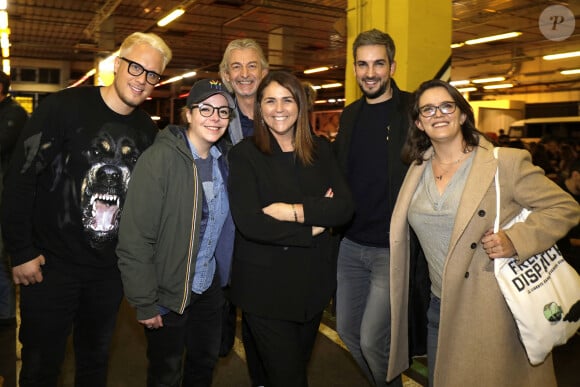 Exclusif - Valérie Bénaïm, Guillaume Genton, Emilie Lopez avec sa compagne Noémie Lefort et Gilles Verdez - Soirée Hommage à Jean-Pierre Bacri au Ground Control Gare de Lyon à Paris à l'occasion de la sortie de "Jean-Pierre Bacri, le Bougon Gentilhomme" de V.Bénaïm et S.Freeman publié aux éditions de L'Archipel le 4 février 2022. © Cédric Perrin / Bestimage 