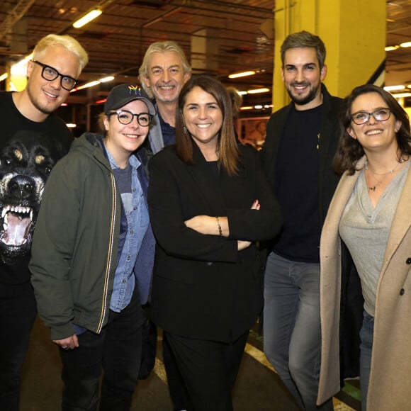 Exclusif - Valérie Bénaïm, Guillaume Genton, Emilie Lopez avec sa compagne Noémie Lefort et Gilles Verdez - Soirée Hommage à Jean-Pierre Bacri au Ground Control Gare de Lyon à Paris à l'occasion de la sortie de "Jean-Pierre Bacri, le Bougon Gentilhomme" de V.Bénaïm et S.Freeman publié aux éditions de L'Archipel le 4 février 2022. © Cédric Perrin / Bestimage 