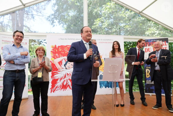 Exclusif - Mario Stasi (Président de la Ligue contre le racisme et l'antisémitisme), François Hollande, Charlotte Casiraghi et Andrea Casiraghi, Claude Pierre-Bloch (vice-président national de la Licra et organisateur du 1er festival du livre Josephine Baker) - Inauguration du 1er Festival du livre Joséphine Baker-Licra au parc de Joséphine Baker à Castelenaud-la Chapelle le 24 juin 2023. © Dominique Jacovides / Bestimage 