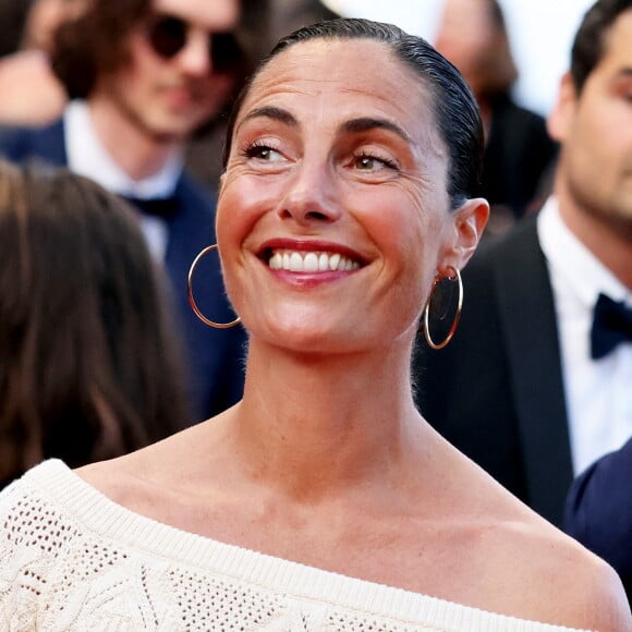 Alessandra Sublet - Montée des marches du film " Mascarade " lors du 75ème Festival International du Film de Cannes. Le 27 mai 2022 © Dominique Jacovides / Bestimage 