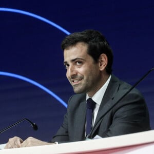 Le député européen français et président de "Renew Europe", Stéphane Sejourné - Conseil national de Renaissance, à Paris, le 15 avril 2023. © Stéphane Lemouton/Bestimage 