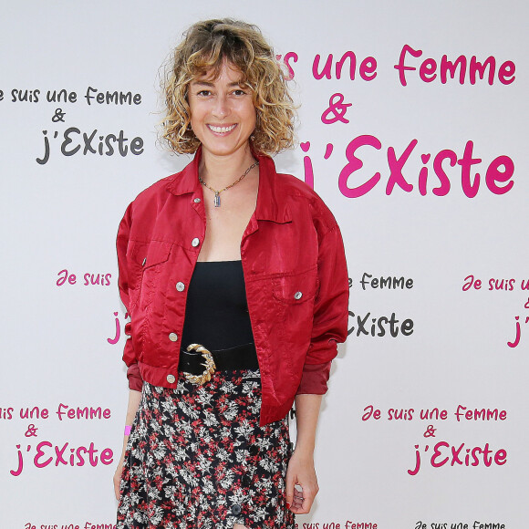 Exclusif - Emmanuelle Bouaziz - Photocall de la soirée "Je suis une femme et j'existe" à la Citéco à Paris. Le 28 juin 2023 © Jonathan Rebboah / Panoramic / Bestimage