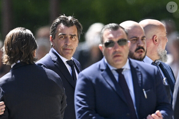 Le chef Yannick Alléno - Obsèques d'Antoine Alléno (fils du chef cuisinier français, trois étoiles au Guide Michelin Yannick Alléno) en la collégiale Notre-Dame de Poissy, France, le 13 mai 2022. © Jean-Baptiste Autissier/Panoramic/Bestimage 