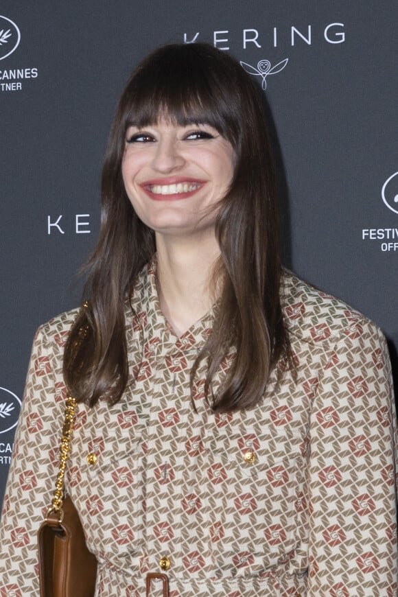 Clara Luciani assiste à la conférence "Women In Motion" de Kering à l'hôtel Majestic Barrière lors du 75ème Festival International du Film de Cannes le 21 mai 2022. © Olivier Borde/bestimage 