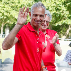 Exclusif - Paul Belmondo - Pétanque du coeur dans le cadre le la 20ème édition de "l'étape du coeur" de l'association "Mécénat Chirurgie Cardiaque" (MCC) lors du tour de France 2023 au Fan Club de Bordeaux, France, le 06 juillet 2023. © Christophe Clovis / Bestimage 