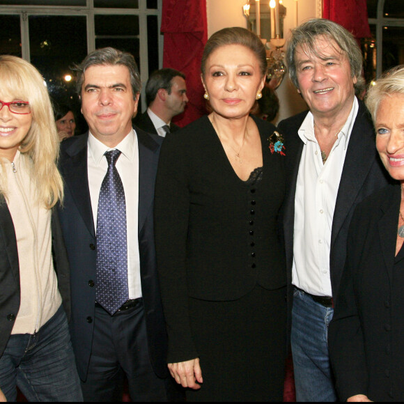 Mireille Darc, Alain Delon et Véronique de Villele