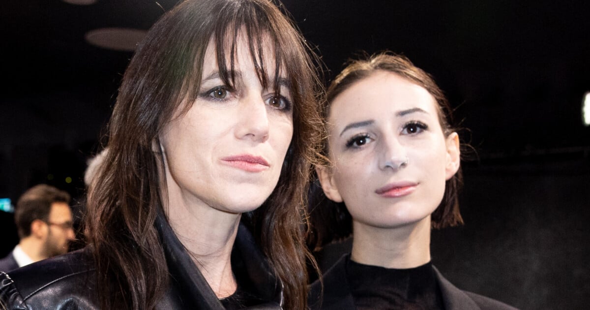 Alice Attal La fille de Charlotte Gainsbourg dévoile son nouveau piercing très voyant