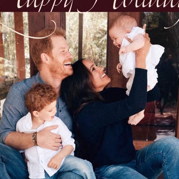 Carte de voeux du prince Harry, duc de Sussex, et Meghan Markle avec leurs enfants, Archie et Lilibet.  © Photo by Alexi Lubomirski, Copyright owned by Prince Harry and Meghan, The Duke and Duchess of Sussex via Bestimage