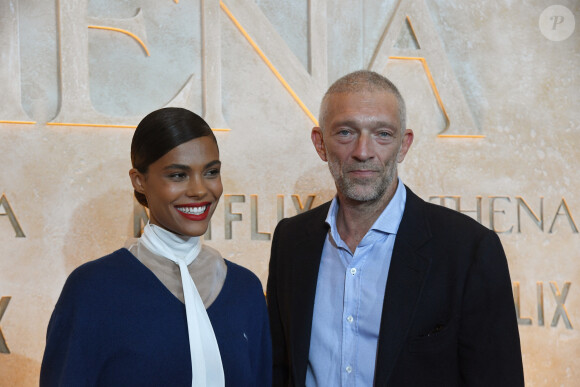 Vincent Cassel et Tina Kunakey à l'avant-première du film "Athena" à la salle Pleyel à Paris le 13 septembre 2022 © Giancarlo Gorassini / Bestimage