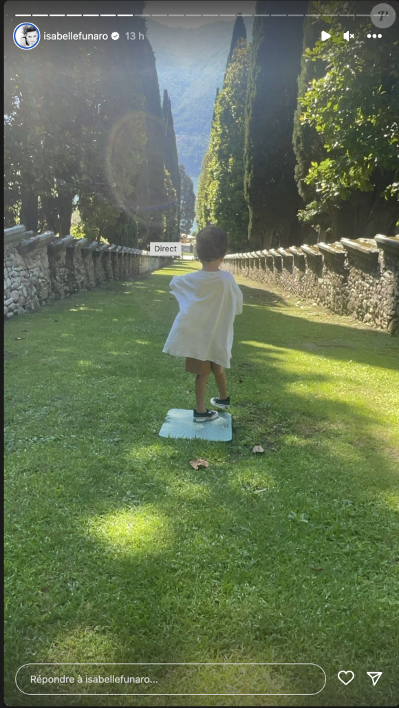 Isabelle Funaro en vacances avec ses enfants.