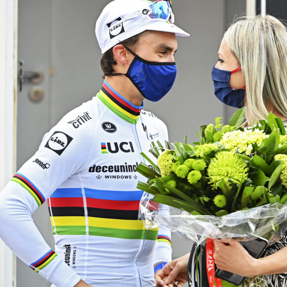 L'occasion pour Marion Rousse et Julian Alaphilippe de retrouver leur fils, Nino

Marion Rousse et Julian Alaphilippe - Le cycliste français Julian Alaphilippe remporte sa troisième Flèche Wallonne à Huy en Belgique, le 21 avril 2021, après ses précédentes victoires en 2018 et 2019. Il a devancé Primoz Roglic (Jumbo-Visma) et Alejandro Valverde (Movistar). © Photo News / Panoramic / Bestimage