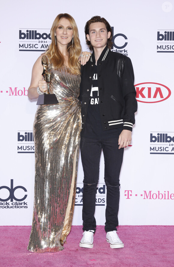 Céline Dion et son fils René Charles Angélil au press room de la soirée Billboard Music Awards à T-Mobile Arena à Las Vegas. © Mjt/AdMedia via Bestimage