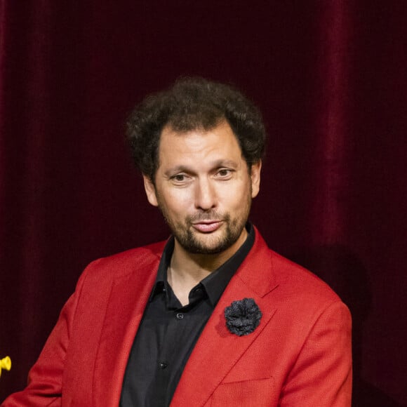 Exclusif - Eric Antoine - Cérémonie de remise du prix Raymond Devos au théâtre Edouard VII à Paris dans le cadre de la 28ème édition de la semaine de la Langue Française et de la Francophonie le 20 mars 2023. Le théâtre a rendu hommage à R. Devos avec le spectacle "Il a de la côte Devos!" mis en scène par D. Benoin. A. Lutz et M. Robin héritiers de l'artiste, salués pour leur maitrise de la langue et leur manière de jouer, ont reçus leurs prix. © Coadic Guirec - Cyril Bruneau / Bestimage