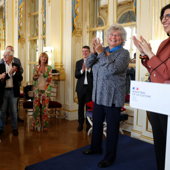 Exclusif - Viviane de Witt, Michel Boujenah, Valérie Paecht, Rima Abdul Malak et Jacqueline Franjou - Cérémonie de remise des insignes de commandeure de l'ordre national du mérite à Jacqueline Franjou et des insignes de commandeur des Arts et Lettres à Jacques Rouveyrollis. Paris, le 4 juillet 2023. © Dominique Jacovides/Bestimage