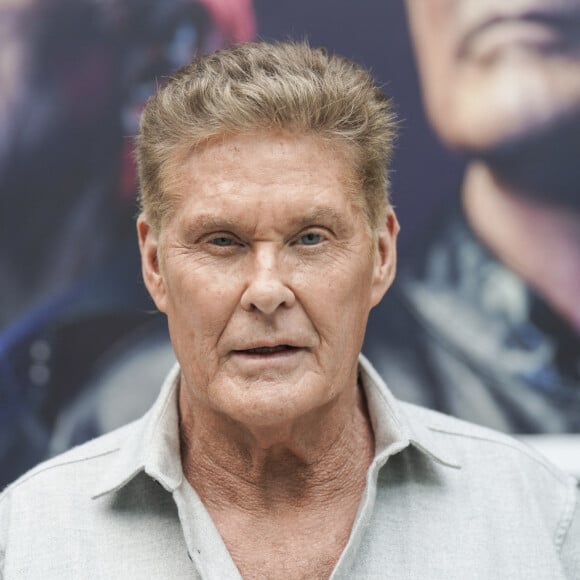 David Hasselhoff et l'acteur Maximilian Mundt lors de la séance photo de la nouvelle série "Ze Network" (RTL+) à Cologne, le 24 octobre 2022. 