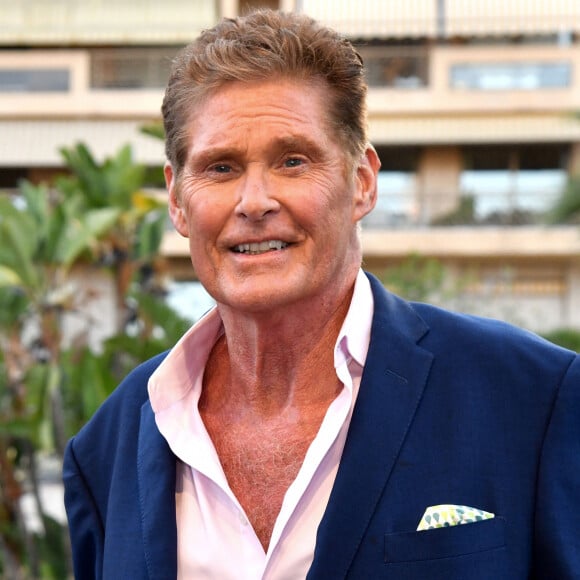 David Hasselhoff pose pour le programme TV "Ze Network" au 61ème Festival de Télévision de Monte Carlo au Grimaldi Forum, le 19 juin 2022. © Bruno Bebert/bestimage 