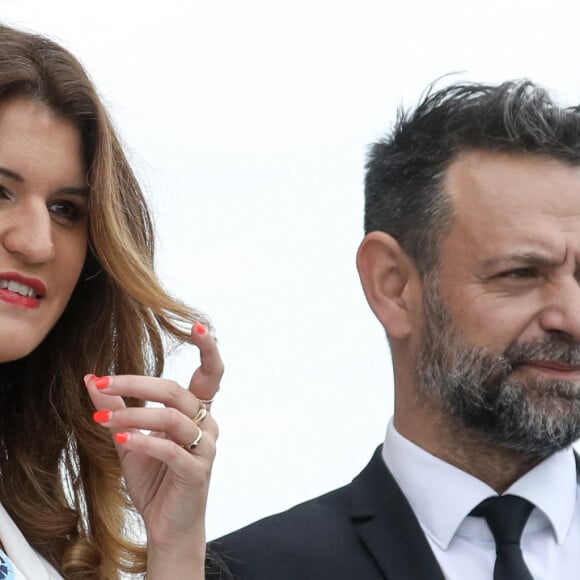 Marlène Schiappa Secrétaire d'Etat auprès de la Première ministre, chargée de l'Economie sociale et solidaire et de la Vie associative et son compagnon Matthias Savignac lors de la cérémonie du 143ème défilé militaire du 14 juillet, jour de la Fête Nationale, sur les Champs-Elysées et la place de la Concorde, à Paris, France, le 14 juillet 2023. © Stéphane Lemouton/Bestimage