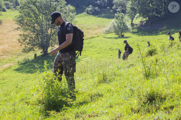 Rien n'indique que l'enquête progresse.
Les gendarmes recherchent le petit Emile. Le 13 juillet 2023. @ Thibaut Durand / ABACAPRESS.COM