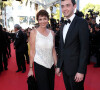 Mariée au réalisateur Jean-Luc Miesch, Elizabeth Bourgine a un fils prénommé Jules qui a décidé de suivre des pas dans l'industrie du 7ème art.
Elizabeth Bourgine et son fils Jules lors du 68 ème Festival International du Film de Cannes, à Cannes le 18 mai 2015. 