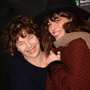 Jane Birkin et sa fille Lou Doillon - Ouverture de la rétrospective Jane Birkin à la cinémathèque française à Paris le 25 janvier 2017 . © Veeren/Bestimage