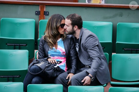 Ils ont trois enfants
Archives - Frédéric Michalak et sa compagne Cindy dans les tribunes du tournoi international de tennis Roland Garros à Paris. Le 31 mai 2010