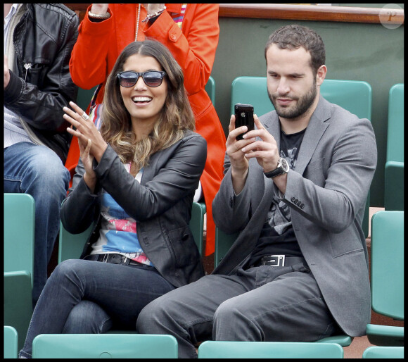 Ils sont très discrets
Archives - Frédéric Michalak et sa compagne Cindy dans les tribunes du tournoi international de tennis Roland Garros à Paris. Le 31 mai 2010