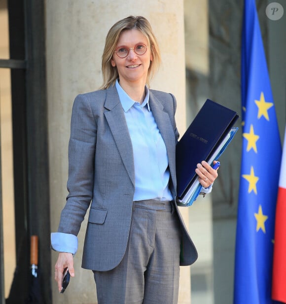 Agnes Pannier Runacher - Sorties du Conseil des ministres du mercredi 19 avril au palais de l'Elysée à Paris © Jonathan Rebboah / Panoramic / Bestimage