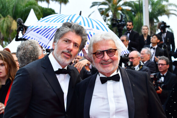 Les quatre individus ont pu être arrêtés et placés en garde à vue.
Franck Provost et son fils Fabien Provost à la première de "Les Plus Belles Années d'une Vie" lors du 72ème Festival International du Film de Cannes, le 18 mai 2019. © Rachid Bellak/Bestimage 