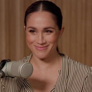 Un temps installée au Royaume Uni, Meghan Markle a vite retrouvé ses marques sur ses terres natales.
Meghan Markle, duchesse de Sussex, enregistre des podcasts pour Spotify.