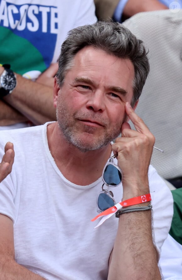 Guillaume de Tonquédec - Célébrités dans les tribunes des internationaux de France de Roland Garros à Paris le 30 mai 2022. © Cyril Moreau - Dominique Jacovides/Bestimage 