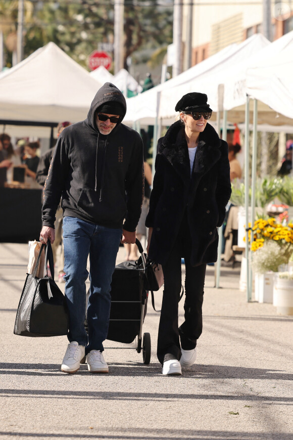 Exclusif - Laeticia Hallyday et son compagnon Jalil Lespert sont allés faire leur marché à Pacific Palisades le 5 février 2023