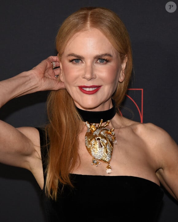 Elle ne semble pas avoir trop de difficultés à concilier sa vie de famille avec ses projets professionnels
Nicole Kidman au photocall de la soirée des "75ème Directors Guild Of America Awards" à Los Angeles, le 18 février 2023. 