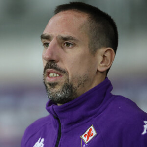 La fille de Franck Ribéry charmante en Chanel
 
Franck Ribery à l'entrainement avant le match Turin Vs Fiorentina.