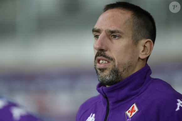La fille de Franck Ribéry charmante en Chanel
 
Franck Ribery à l'entrainement avant le match Turin Vs Fiorentina.