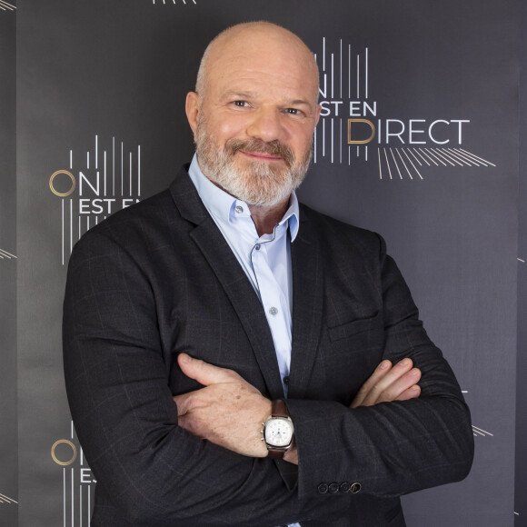 Exclusif - Philippe Etchebest - Chef étoilé et meilleur ouvrier de France - Backstage de l'émission On Est En Direct , présentée par Laurent Ruquier et diffusée en direct le 17/04/21 sur France2 - Paris ©Jack Tribeca / Bestimage 