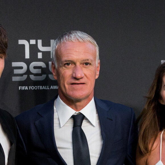 Didier Deschamps, sa femme Claude et leur fils Dylan - Les célébrités arrivent à la cérémonie des Trophées Fifa 2018 au Royal Festival Hall à Londres, Royaume Uni, le 25 septembre 2018. © Cyril Moreau/Bestimage