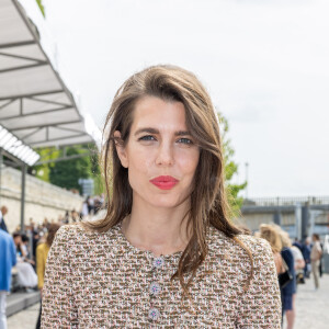 Ce jeudi 3 août, la fille de Caroline de Monaco et Stefano Casiraghi souffle sa 37e bougie.
Charlotte Casiraghi au front row du défilé de mode Chanel collection Haute Couture Automne/Hiver 2023/24 lors de la Fashion Week de Paris (PFW), à Paris, France, le 4 juillet 2023. © Borde-Rindoff/Bestimage 