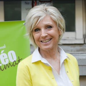 Evelyne Dhéliat (TF1 & LCI) à l'académie du climat (anciennement Mairie du IVe arrondissement) à Paris, France, le 6 mai 2022. © Christophe Clovis / Bestimage 