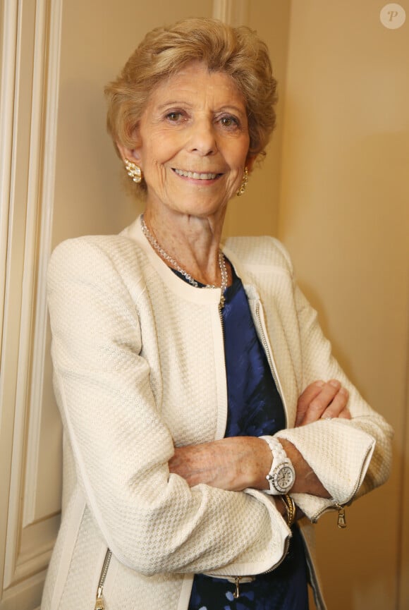 Hélène Carrère d'Encausse a été la première femme à la tête de l'Académie française
Hélène Carrère d'Encausse lors de la remise Grand Prix du Roman de l'Académie Française 2014, à l'Académie Française à Paris, le 30 octobre 2014.