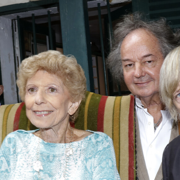 Le chanteur Renaud (Renaud Séchan) , Gonzague Saint-Bris et Hélène Carrère d'Encausse - 21ème édition de la "Forêt des livres" à Chanceaux-prés-Loches, France, le 28 août 2016. © Cédric Perrin/Bestimage