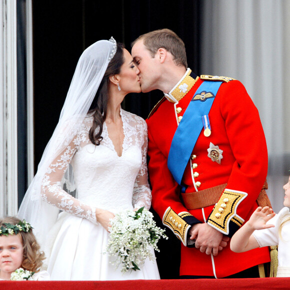 En effet, en 2007, ils se séparent. Et un an auparavant, le prince William ressentait déjà quelques doutes sur sa compagne
Mariage du prince William, duc de Cambridge et de Catherine Kate Middleton à Londres le 29 avril 2011 