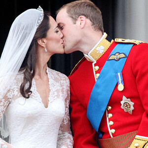 Une décision payante puisque les deux tourtereaux deviendront les parents de trois beaux enfants
Mariage du prince William, duc de Cambridge et de Catherine Kate Middleton à Londres le 29 avril 2011 
