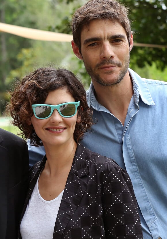 Audrey Tautou et son compagnon Yann Le Bourbouac'h - Inauguration du nouveau chai du Château Les Carmes Haut-Brion dessiné par Philippe Starck et Luc-Arsène Henry à Bordeaux le 24 juin 2016. © Patrick Bernard / Quentin Salinier / Bestimage 