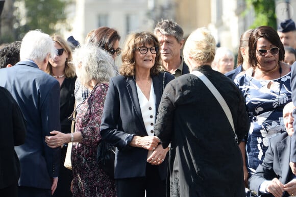 Louis Édouard Carrère, sa fille Marina Carrère d'Encausse, la famille et les proches - Obsèques de l'académicienne Hélène Carrère d'Encausse en l'église Saint-Germain-des-Près à Paris. Le 11 août 2023