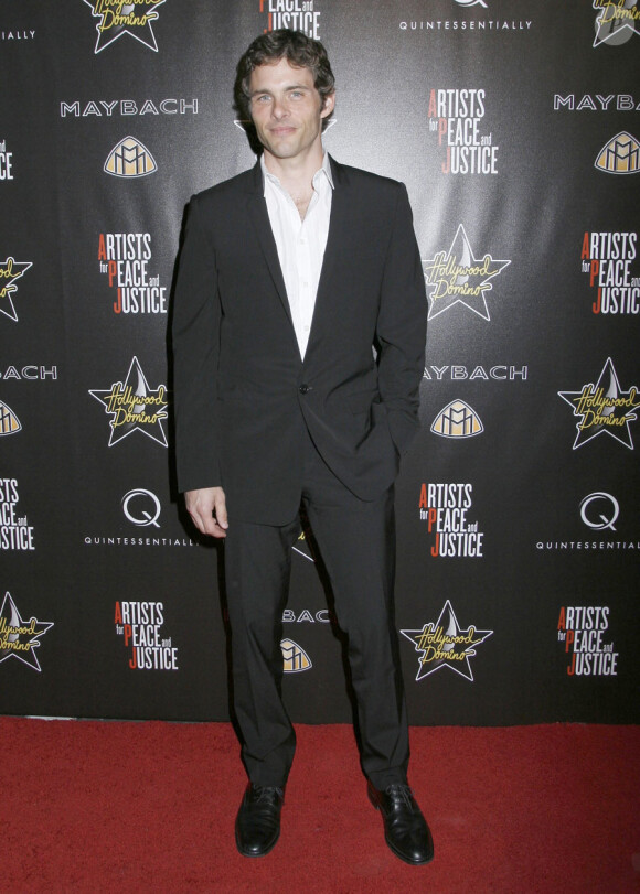 James Marsden lors de la soirée Hollywood Domino Gala le 4 mars 2010 à Los Angeles